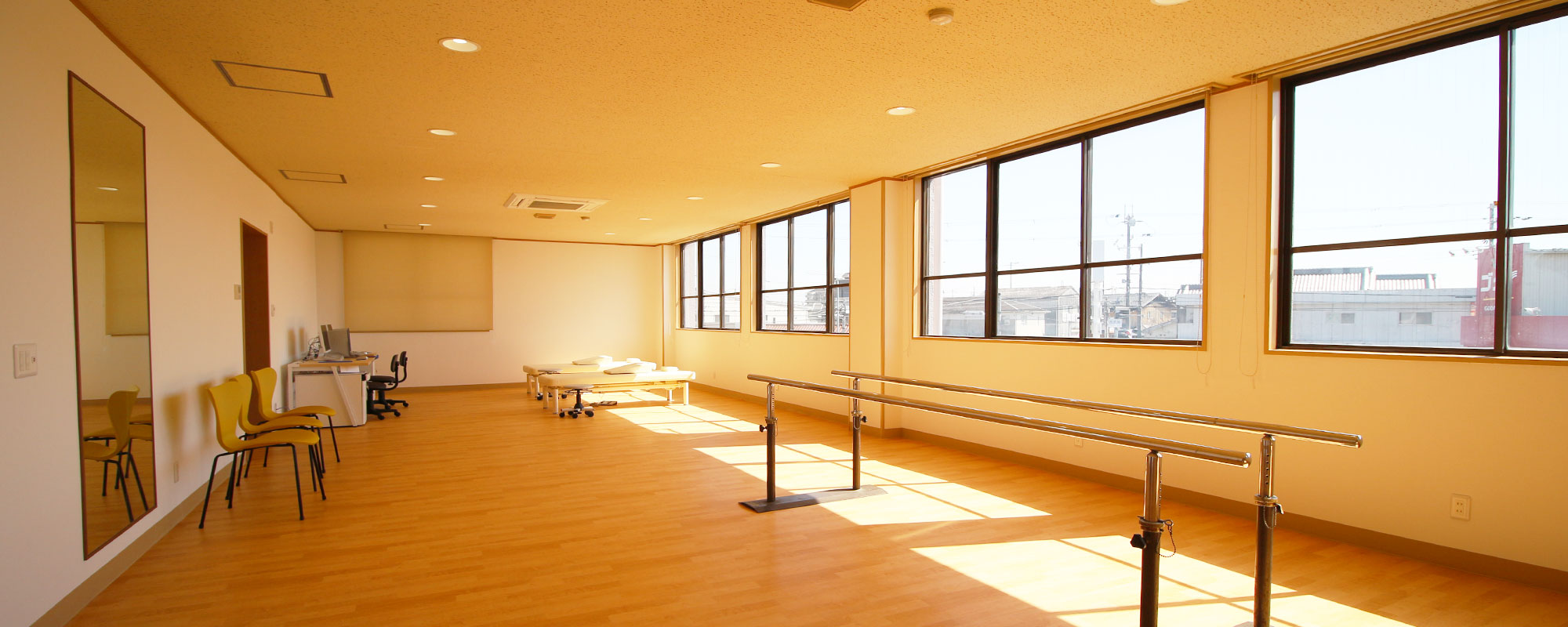 キービジュアルイメージ3